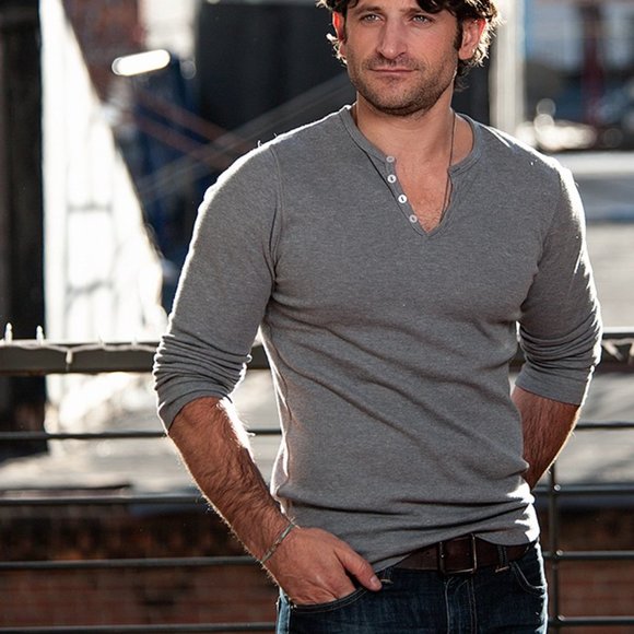 Meet your Posher, Steve - Picture 2 of 3